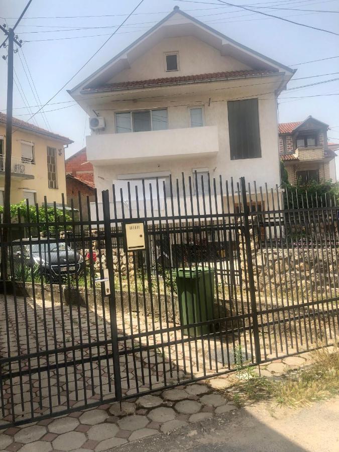 Centre Apartment Prilep Exterior foto